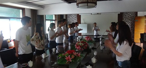 武漢企盟天助6月份月度總結大會(huì )